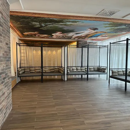 ホテル Pannonia 1893 Premium 4*