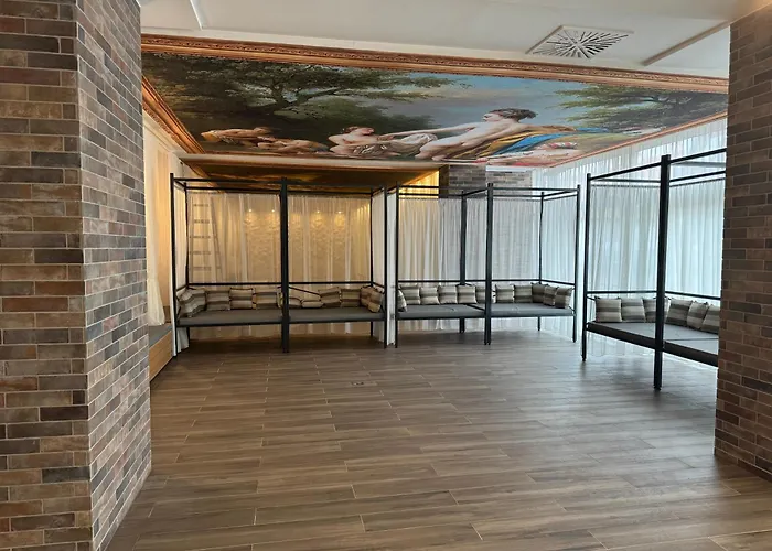 Hotel Pannonia 1893 Premium 4*