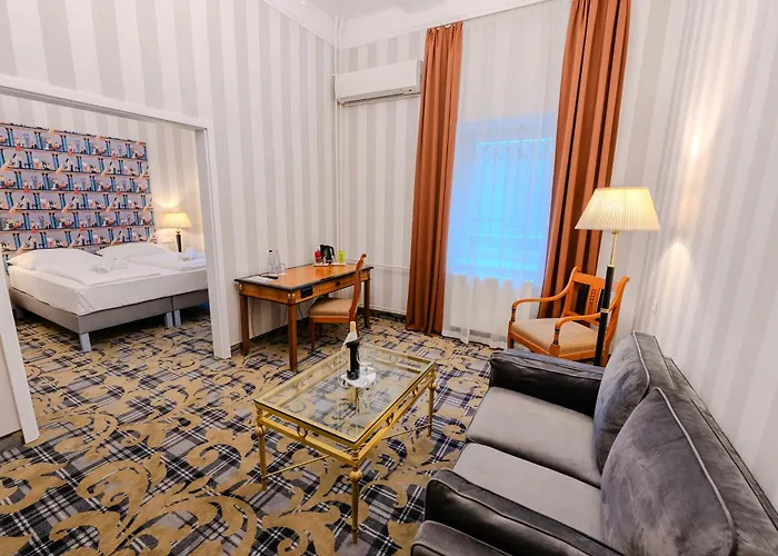 Hotel Pannonia 1893 Premium 4*