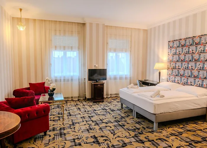 Hotel Pannonia 1893 Premium 4*