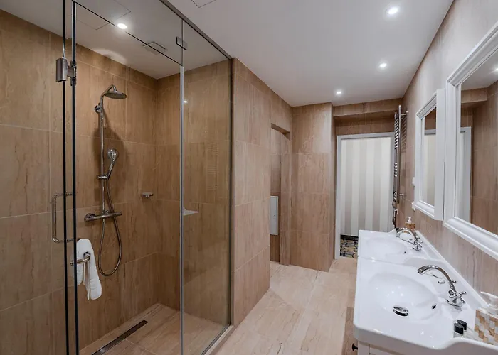 Pannonia 1893 Premium 4*